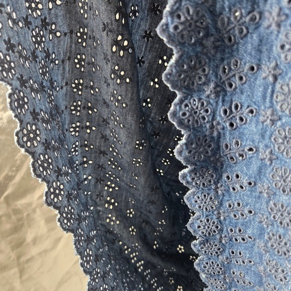 GAP DOEN Eyelet Tiered Midi Dress Chambray Blue Cotton Embroidered Boho Summer M - Picture 6 of 12